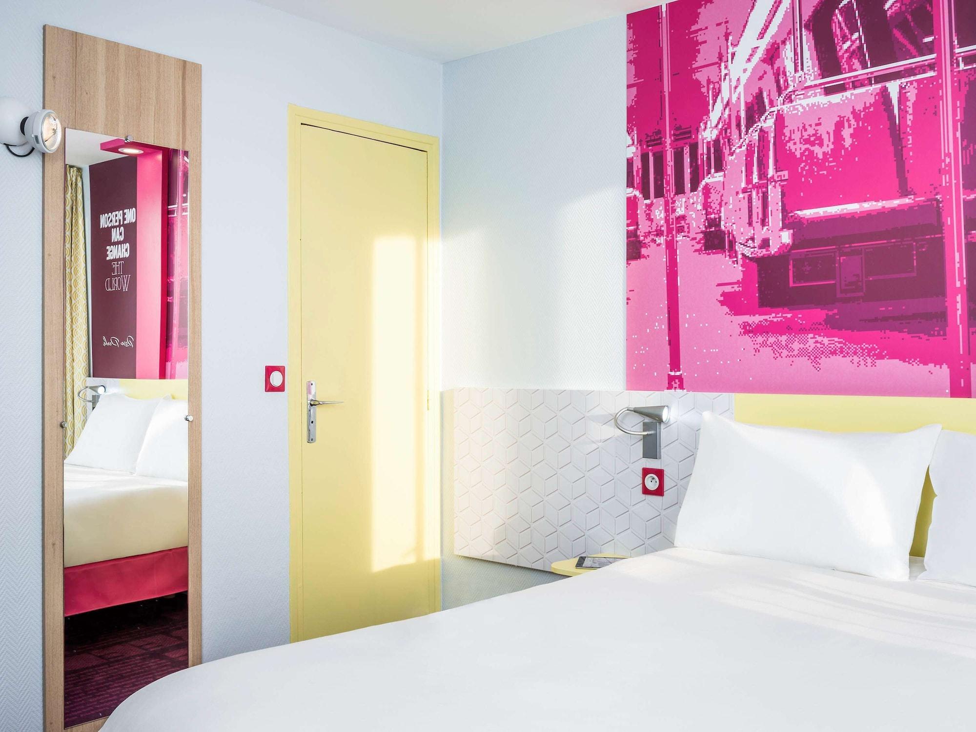Ibis Styles Paris Crimee La Villette Exterior foto