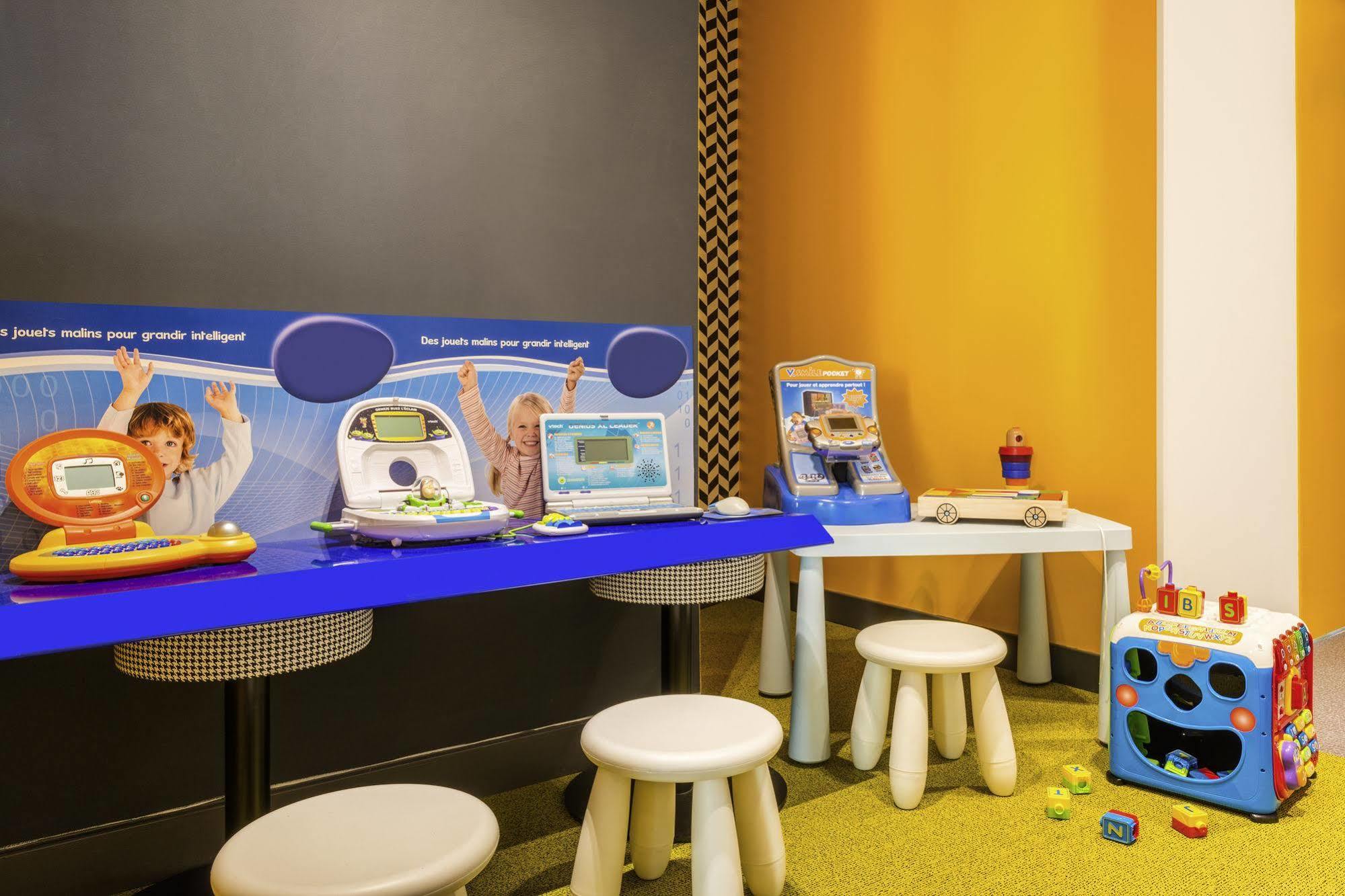 Ibis Styles Paris Crimee La Villette Exterior foto